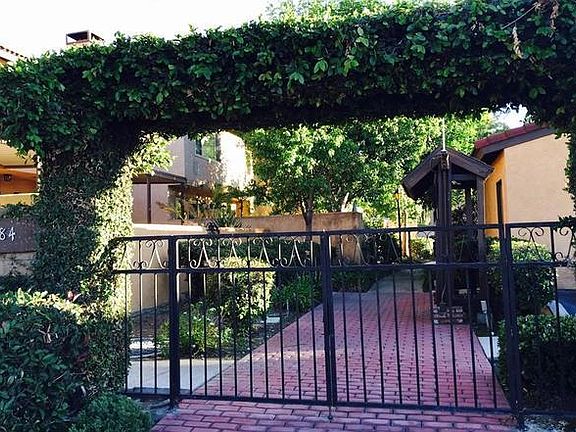 3rd image of 13658 Ramona Pkwy