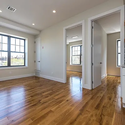 Rented by Nooklyn NYC LLC | media 49