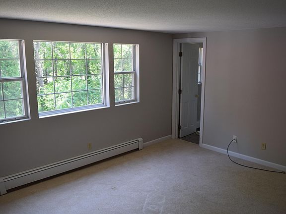 4th image of 152 Bakers Path #54
