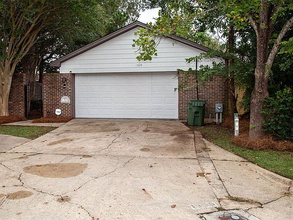 3rd image of 1509 Katrina Pl