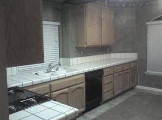 881 Lake Canyon Ave, Galt, CA 95632
