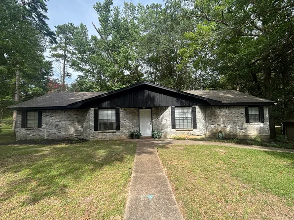 800 N Beech St, Woodville, TX 75979