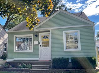 111 W Mapledale Ave, Hazel Park, MI 48030