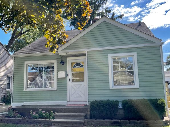 111 W Mapledale Ave