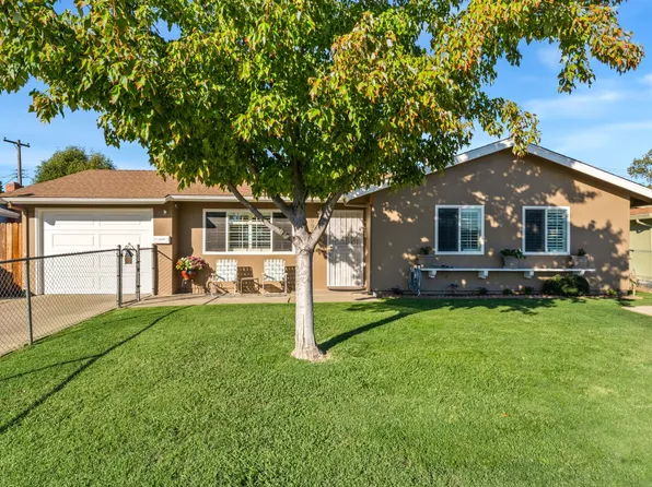 6920 Farmington Way, Sacramento, CA 95828