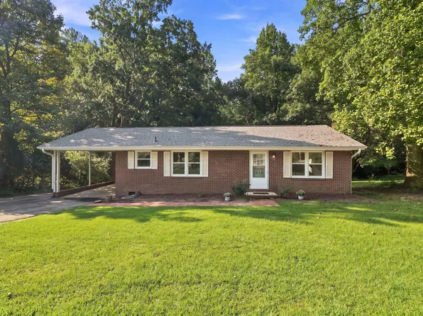 1512 Carroll Heights Rd, Zebulon, NC 27597