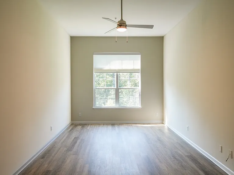 The Vineyard at Castlewoods Apartment Homes — Photo 10
