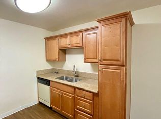 5360 Adobe Falls Rd #24, San Diego, CA 92120