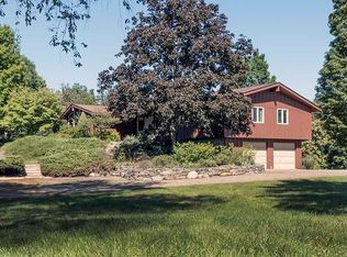 56 Spring Lake Rd, Red Hook, NY 12571