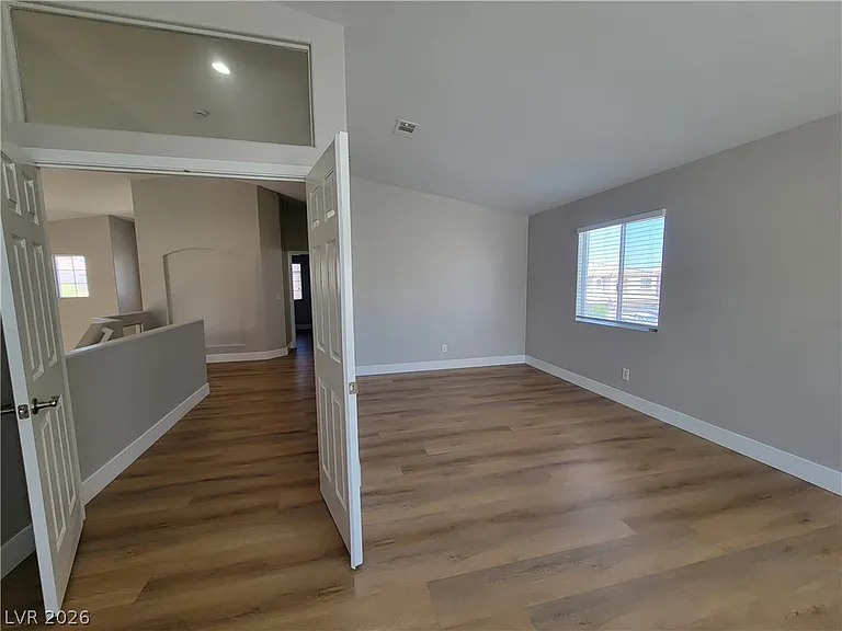 1476 Morning Crescent St — Photo 17