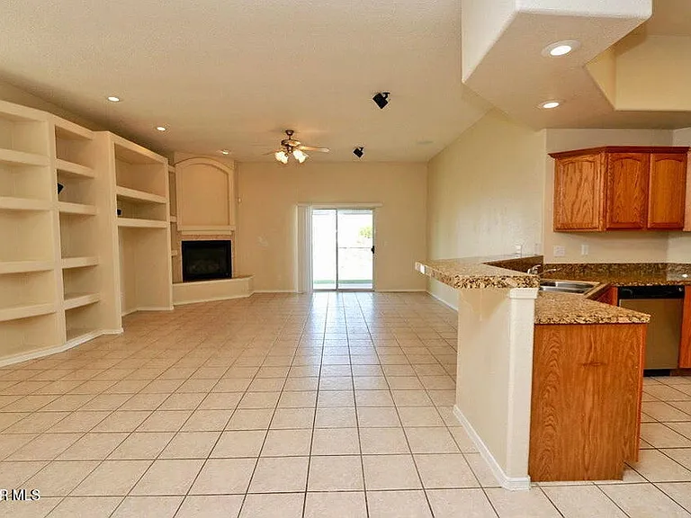 1455 Cherokee Ridge Dr — Photo 7