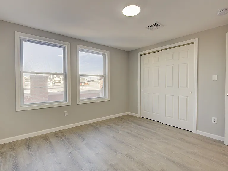 46 Kentucky St #1 — Photo 23