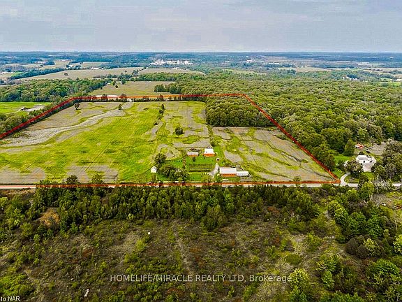 4th image of 970 Carl Rd