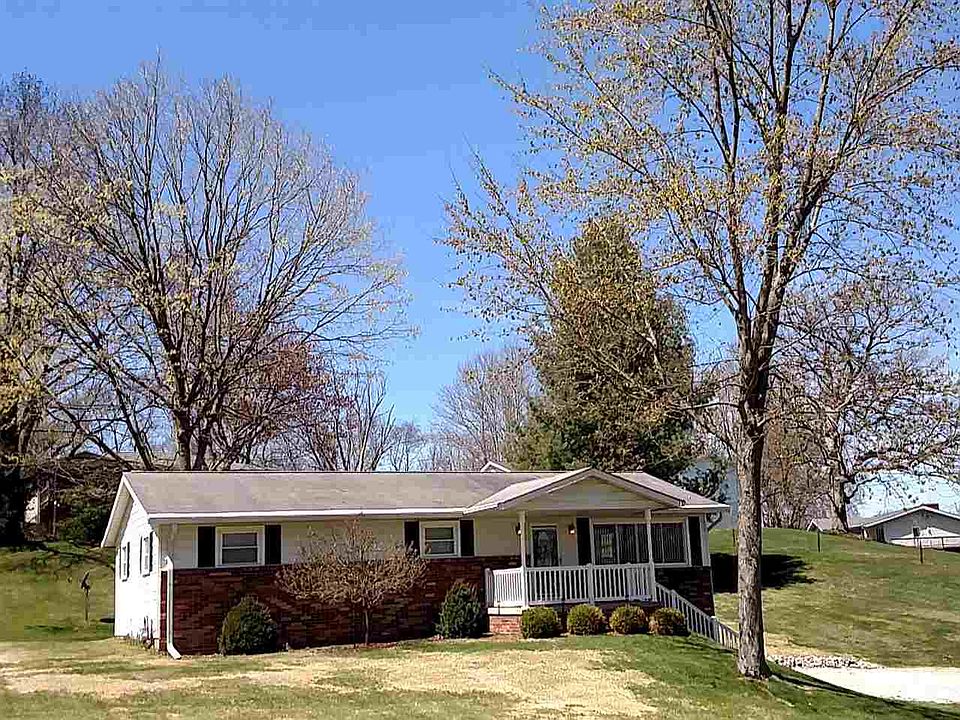 1st image of 4615 N Brookbank Dr