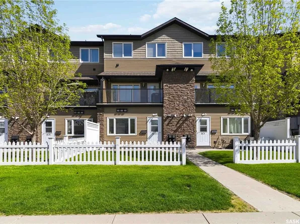 UNIT 803-110 Shillington CRESCENT, Saskatoon, SK S7M 3Z8