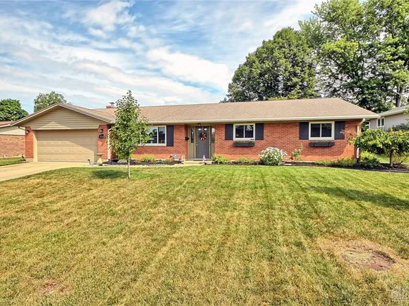 2317 Springmill Rd, Dayton, OH 45440