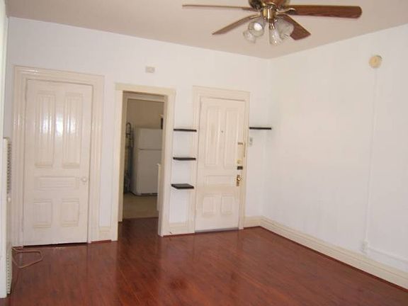 4th image of 695 Cordova St APT 3