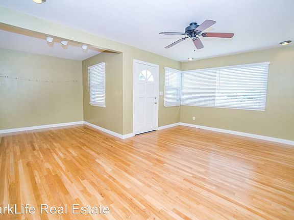 2nd image of 803 Grove Ave