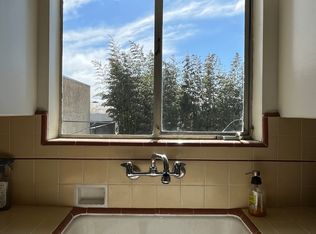 1020 Washington Ave APT 1B, Albany, CA 94706