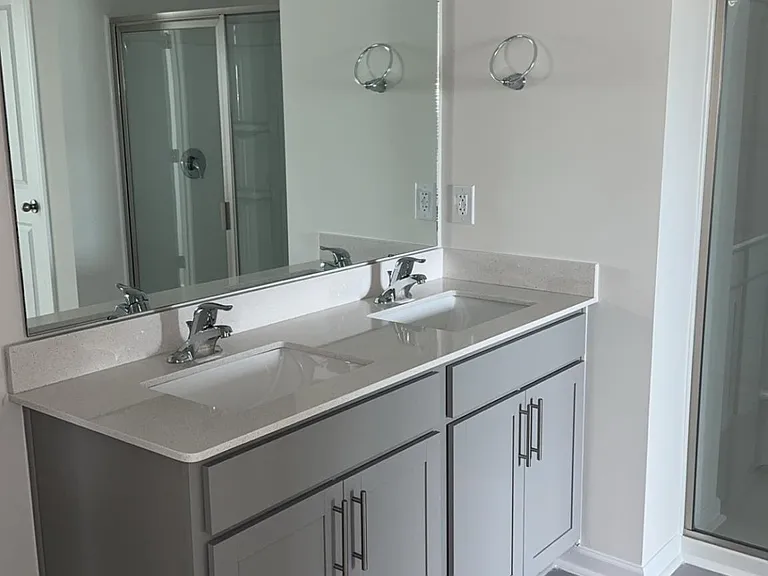 MasterBed Room Bathroom