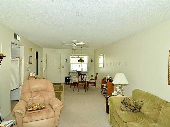 3rd image of 1100 E Bay Dr APT 52