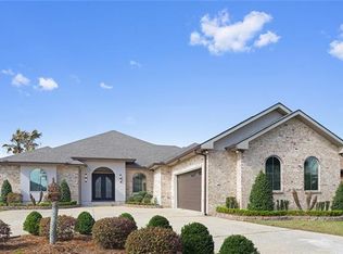 7216 Thornley Dr, New Orleans, LA 70126