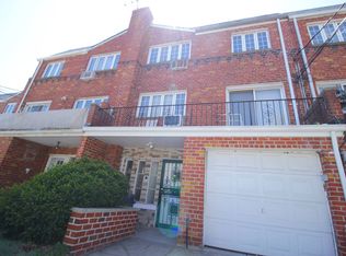 71-24 58th Rd, Maspeth, NY 11378