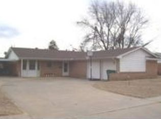813 Mimosa St, Burkburnett, TX 76354