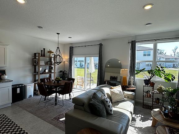 4th image of 3490 Vesara Dr