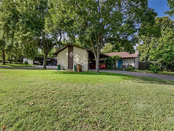 4th image of 2411 Wilke Dr