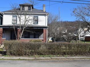 911 Vermont Ave, Glassport, PA