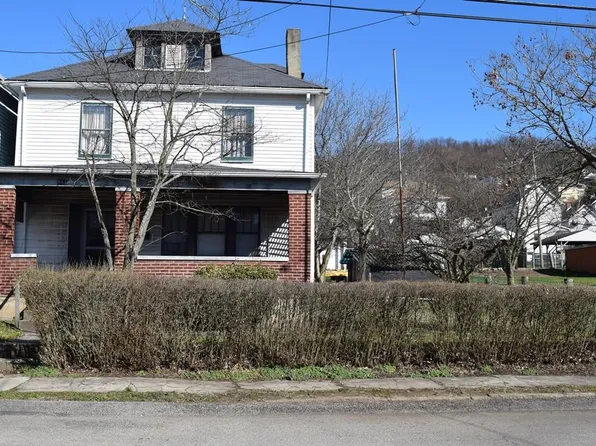 911 Vermont Ave, Glassport, PA 15045