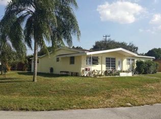 6780 McKinley St, Hollywood, FL 33024