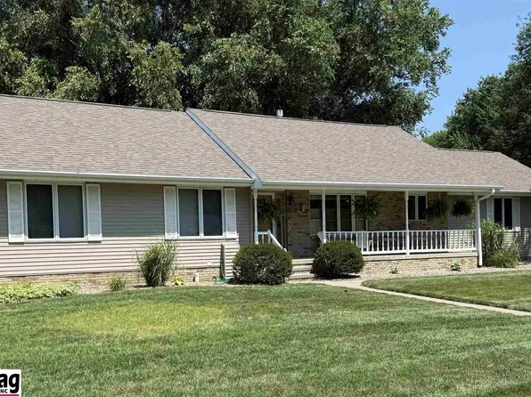 808 Arbor Dr, Nebraska City, NE 68410