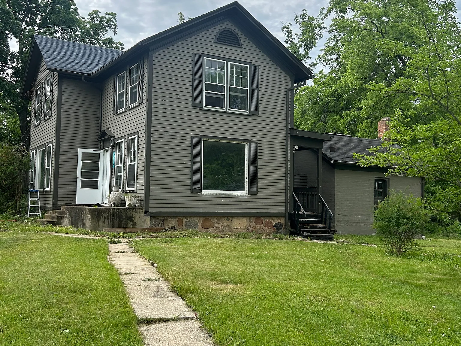 7 bed, $3,000 — Photo 4