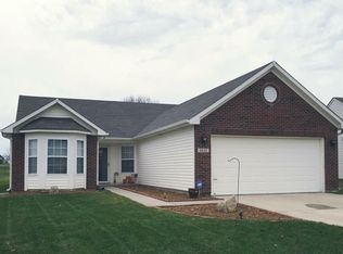 6630 Southern Ridge Dr, Indianapolis, IN 46237