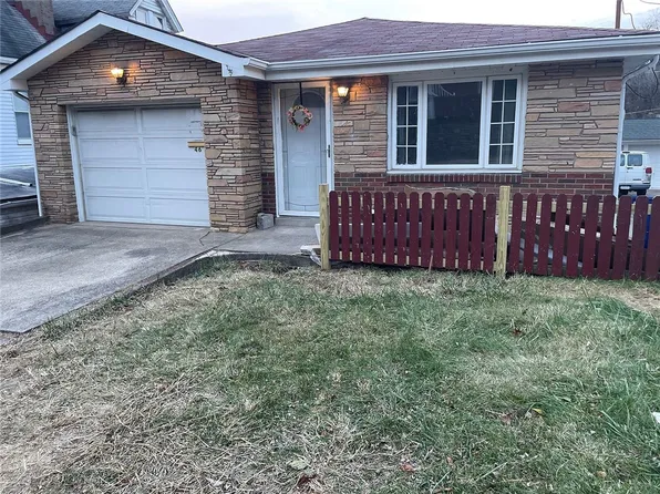 46 Maytide St, Pittsburgh, PA 15227