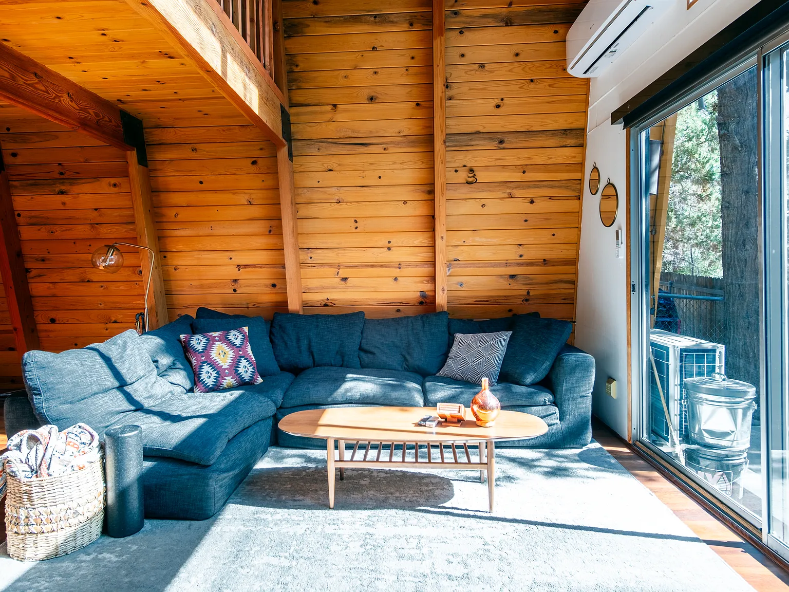 2 bed, 976 sqft, $2,300 — Photo 4