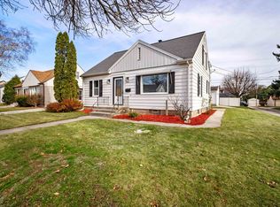 1643 S 22nd St, Sheboygan, WI 53081