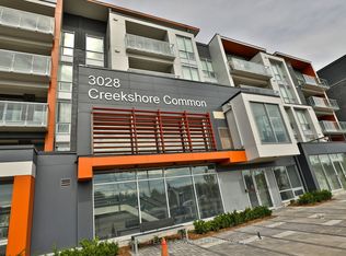 3028 Creekshore Cmn Unit 204, Oakville, ON L6M 5K6