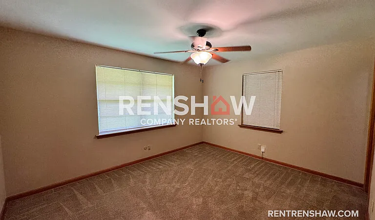 1336 Lehr Dr — Photo 13