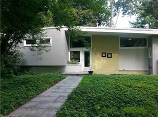 36 Cold Spring Dr, Bloomfield, CT 06002