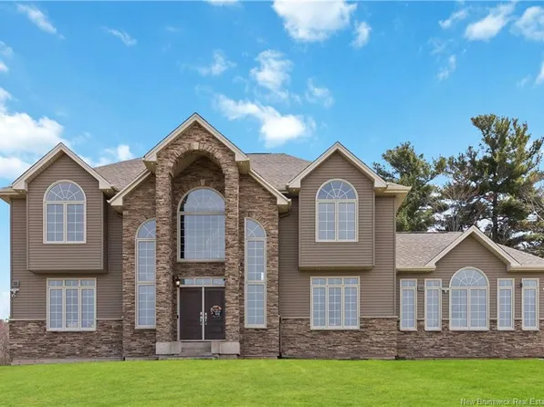 93 Principale St, Memramcook, NB E4K 1A7