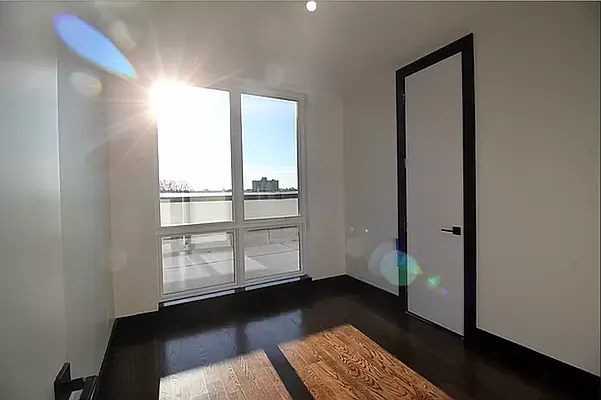 Rented by Reside New York | media 37