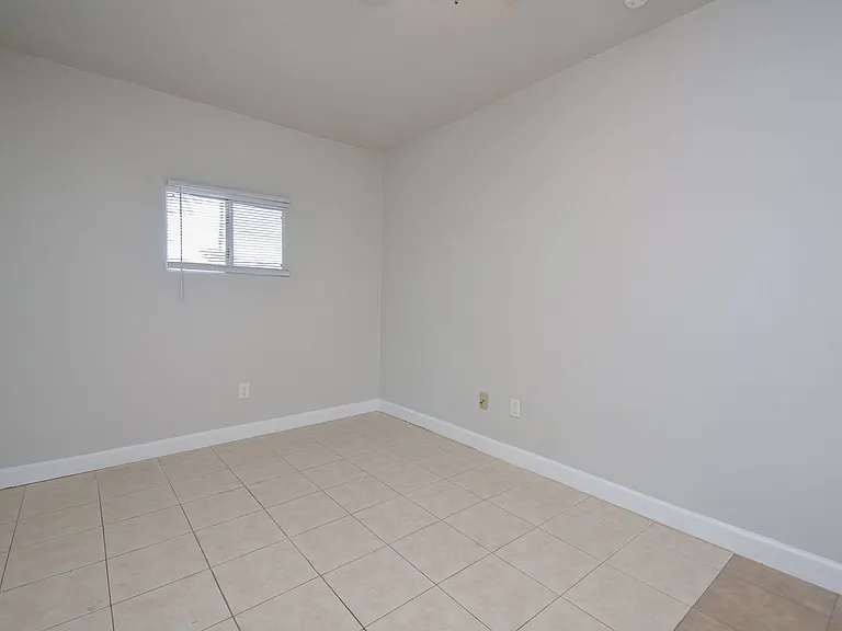 2117 Thonig Rd — Photo 24