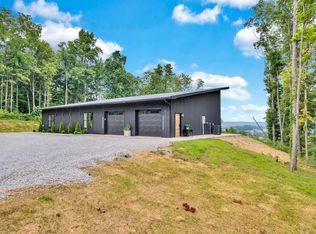 397 Wildcat Cove Rd, Sparta, TN 38583