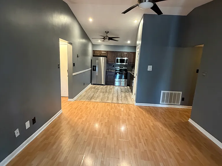 905 Hanna Place Ct — Photo 16
