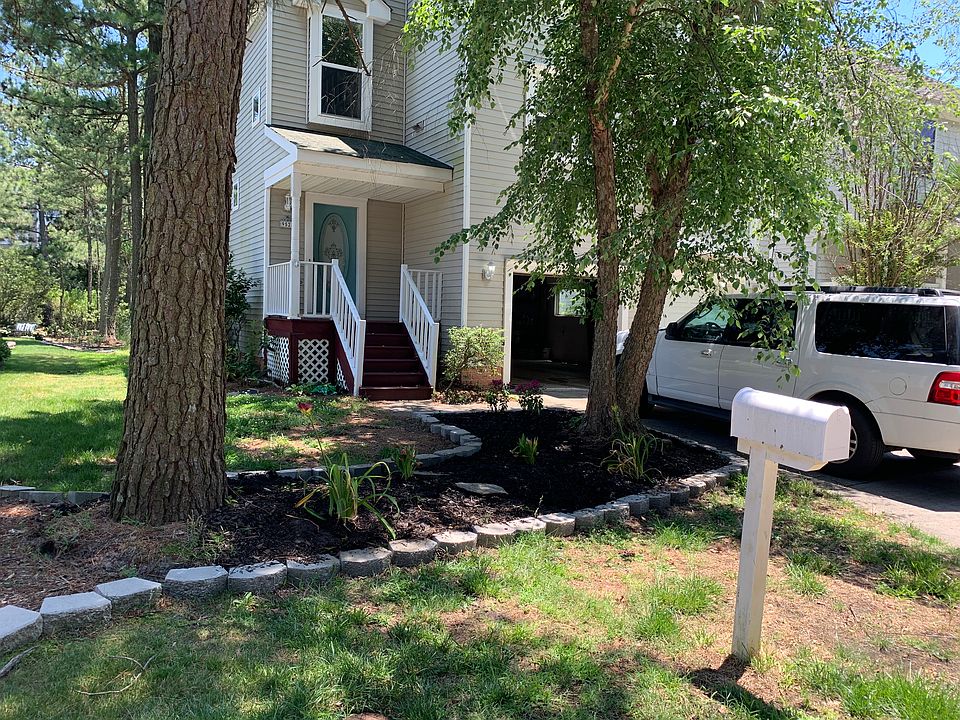 1st image of 9528 8th Bay St