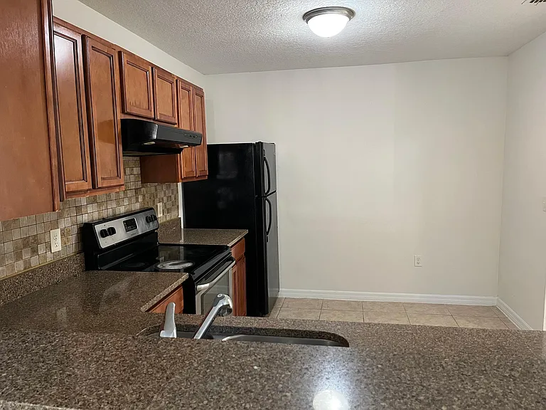 4960 Warrior Ln — Photo 5