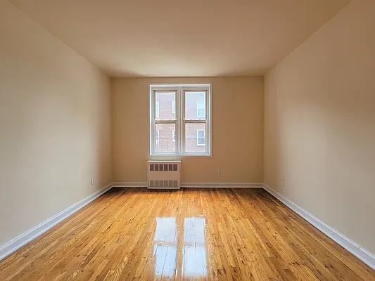 Rented by Made In NY Realty | media 21